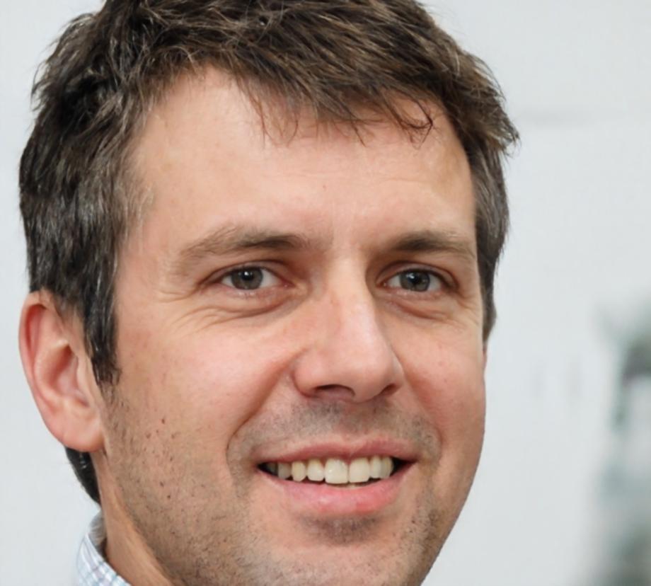 Program instructor Viktor Lindberg